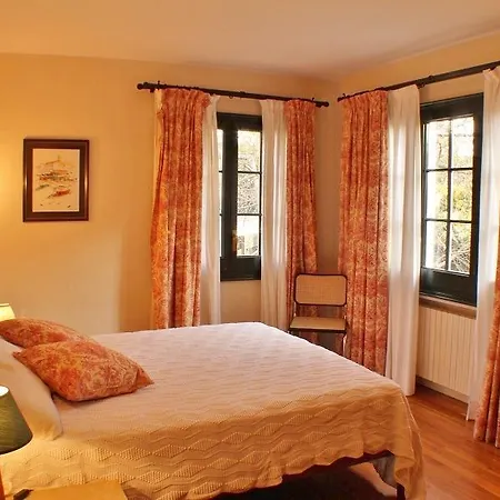 فيلة Costa Maresme 428